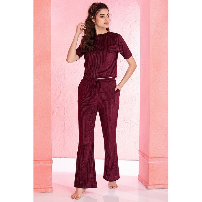 

Clovia Sassy Stripes Crop Top & Pyjama Set in Maroon - Velvet - LS0590P15, Purple