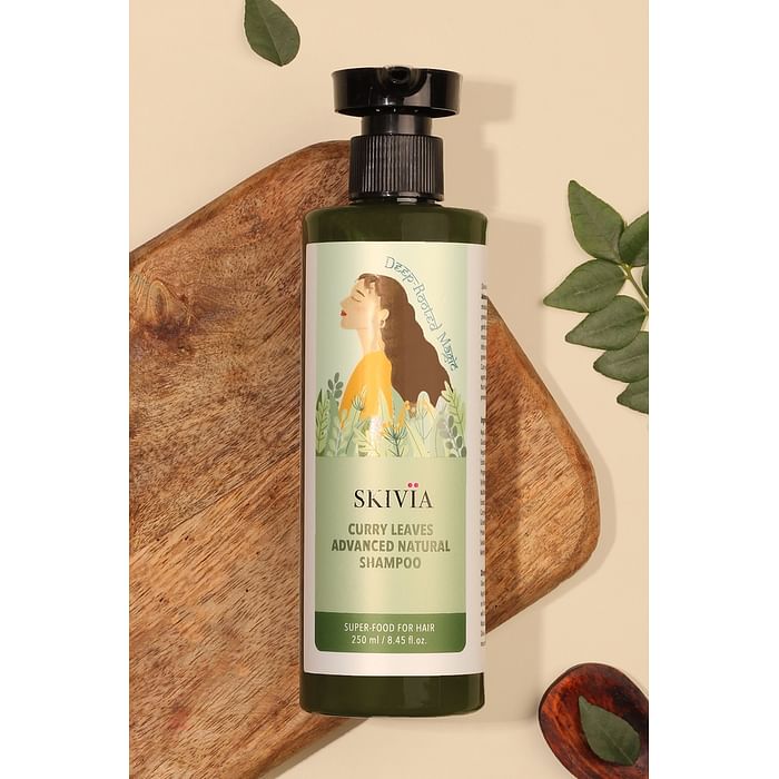 

Clovia Skivia Curry Patta Shampoo with Henna & Fenugreek Extract - 250 ml - SKH021S11, Light green