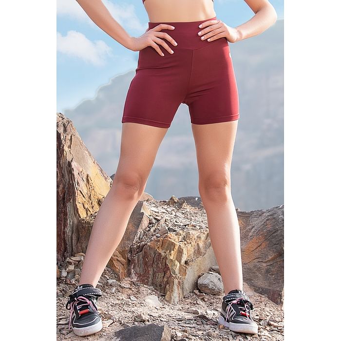 

Clovia Snug Fit Active Cycling Shorts in Maroon - AB0070P09