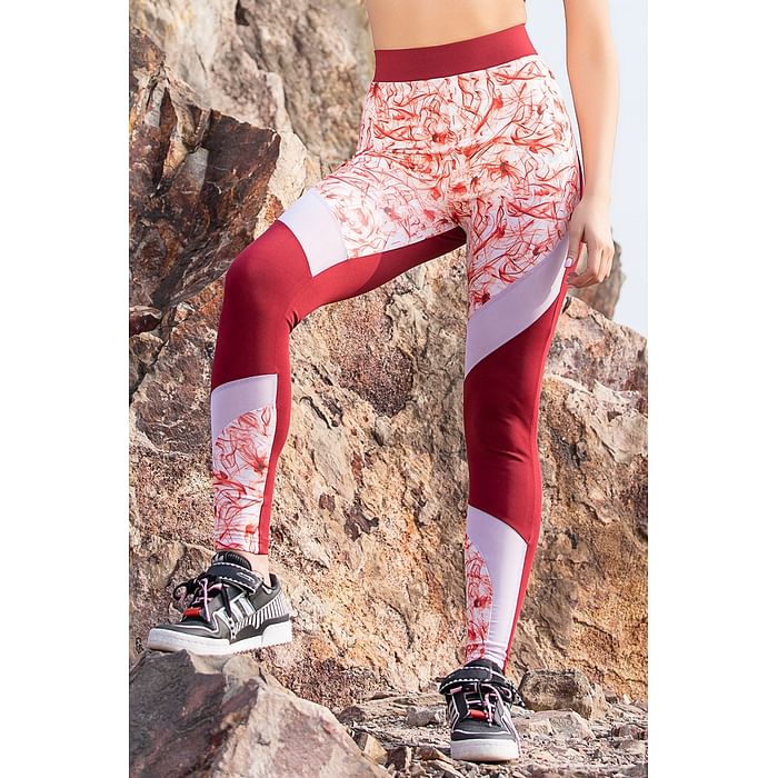 

Clovia Snug Fit Ankle-Length Printed Active Tights in Red - AB0063P04