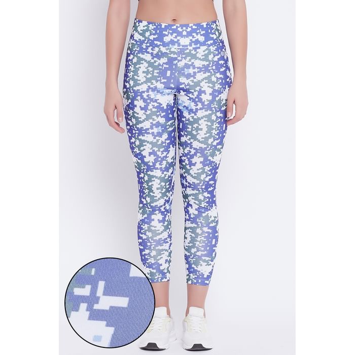 

Clovia Snug Fit Printed Active Tights in Light Blue - AB0042A03