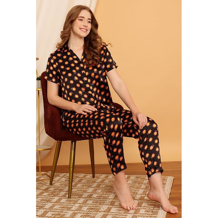 

Clovia Sun Print Button Down Shirt & Pyjama Set in Black - Satin - LS0636P13