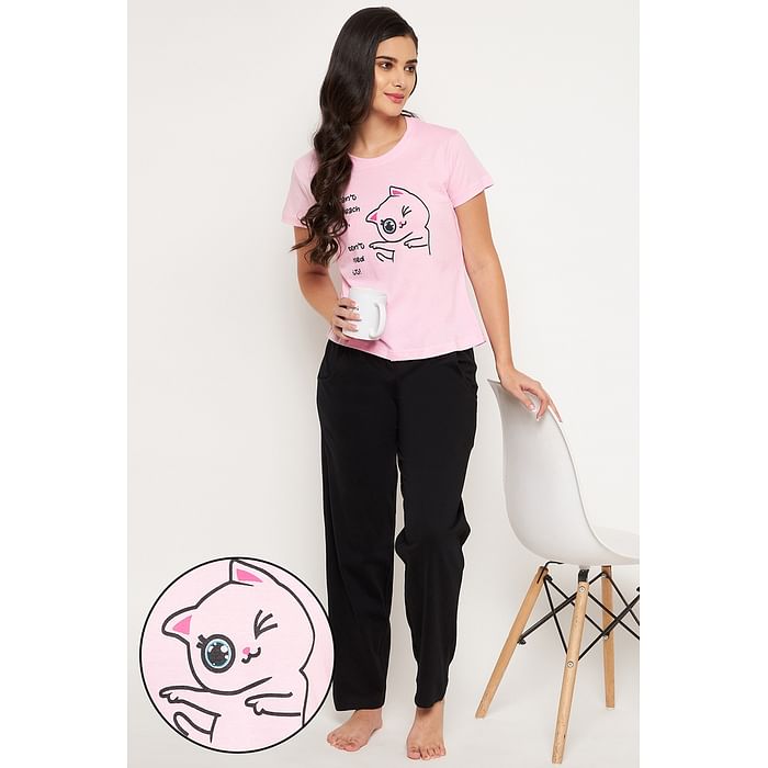 

Clovia Text & Graphic Print Top & Solid Pyjama Set in Light Pink - 100% Cotton - LS0413N22
