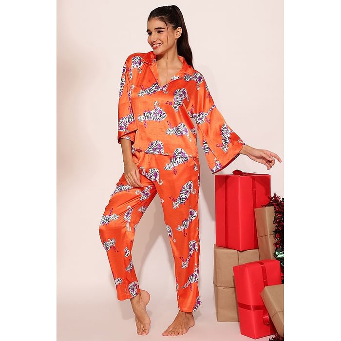 

Clovia Tiger Print Top & Pyjama Set in Orange - Satin - LS0649P16