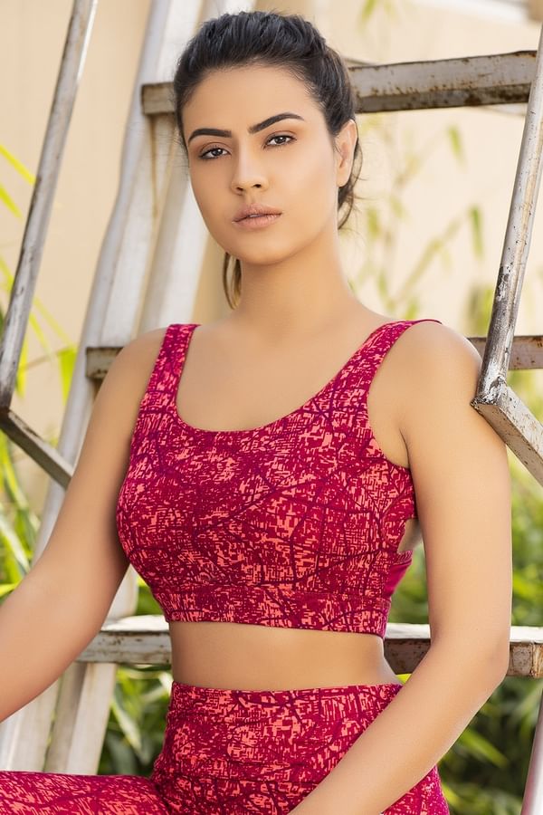 Buy Medium Impact Abstarct Print Padded Racerback Sports Bra in White Online India, Best Prices