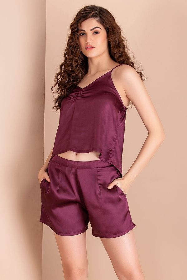 Buy Satin Cami Top & Shorts Set In Black Online India, Best Prices, COD -  Clovia - NS1226P13