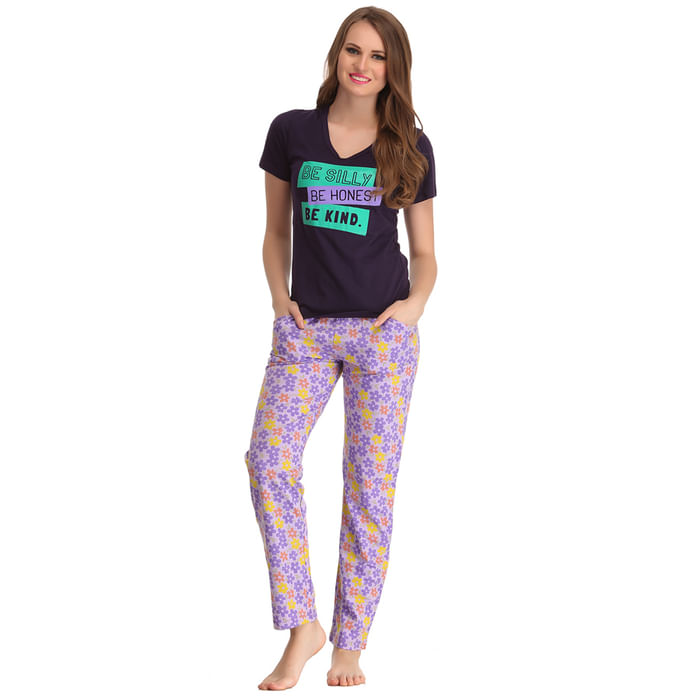 

Clovia Cotton Graphic T-shirt & Pyjamas In Navy & Lavender - LTC060P12
