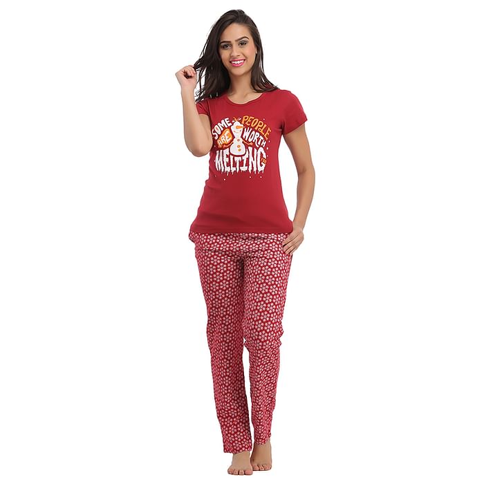 

Clovia Cotton Graphic T-shirt & Full Length Printed Pyjama - Maroon - NSC010P09