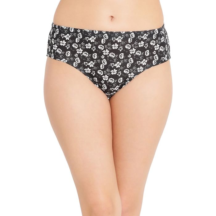 

Clovia Mid Waist Floral Print Hipster Panty with Inner Elastic in Black - Cotton - PN5015P13