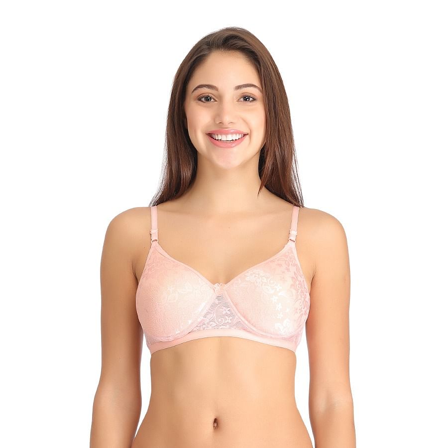 Buy Lace Padded Non Wired Full Cup Bra Online India Best Prices Cod Clovia Br0721p16 