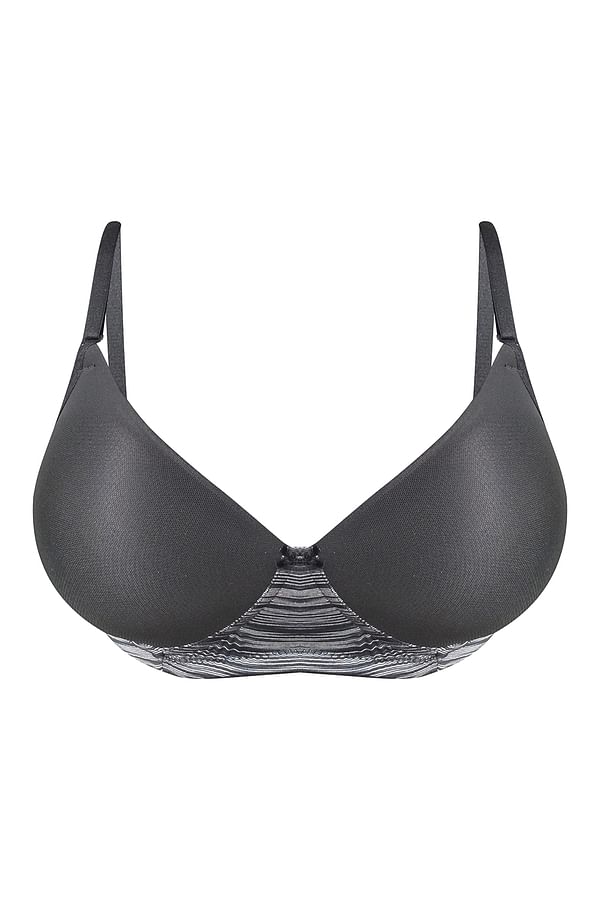 Buy Padded Non-Wired Full Cup Multiway T-shirt Bra in Black Online ...