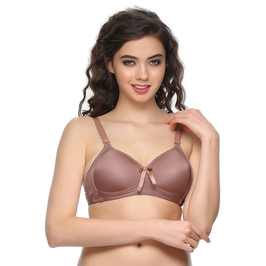 Women Padded T-Shirt Bra With A Cute SatIn