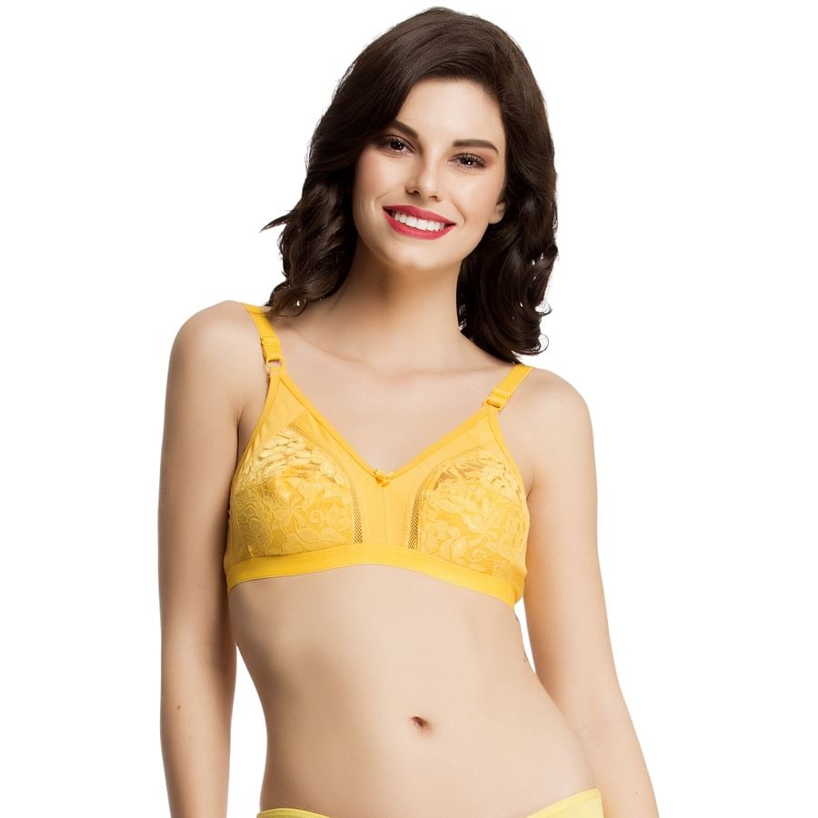 Buy Padded Non-Wired Full-Cup Longline Bralette in Yellow - Lace Online  India, Best Prices, COD - Clovia - BR2363P02