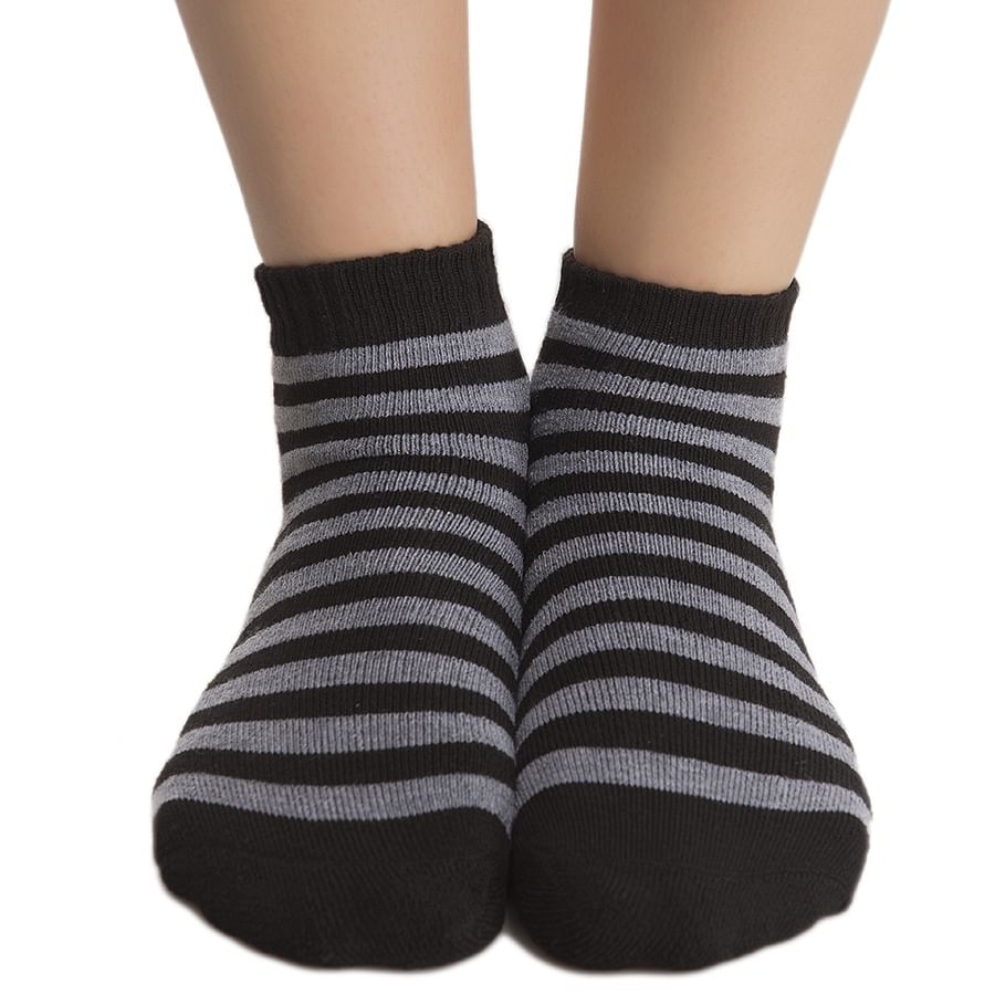 Buy Short Ankle Socks In Black Online India, Best Prices, COD - Clovia ...