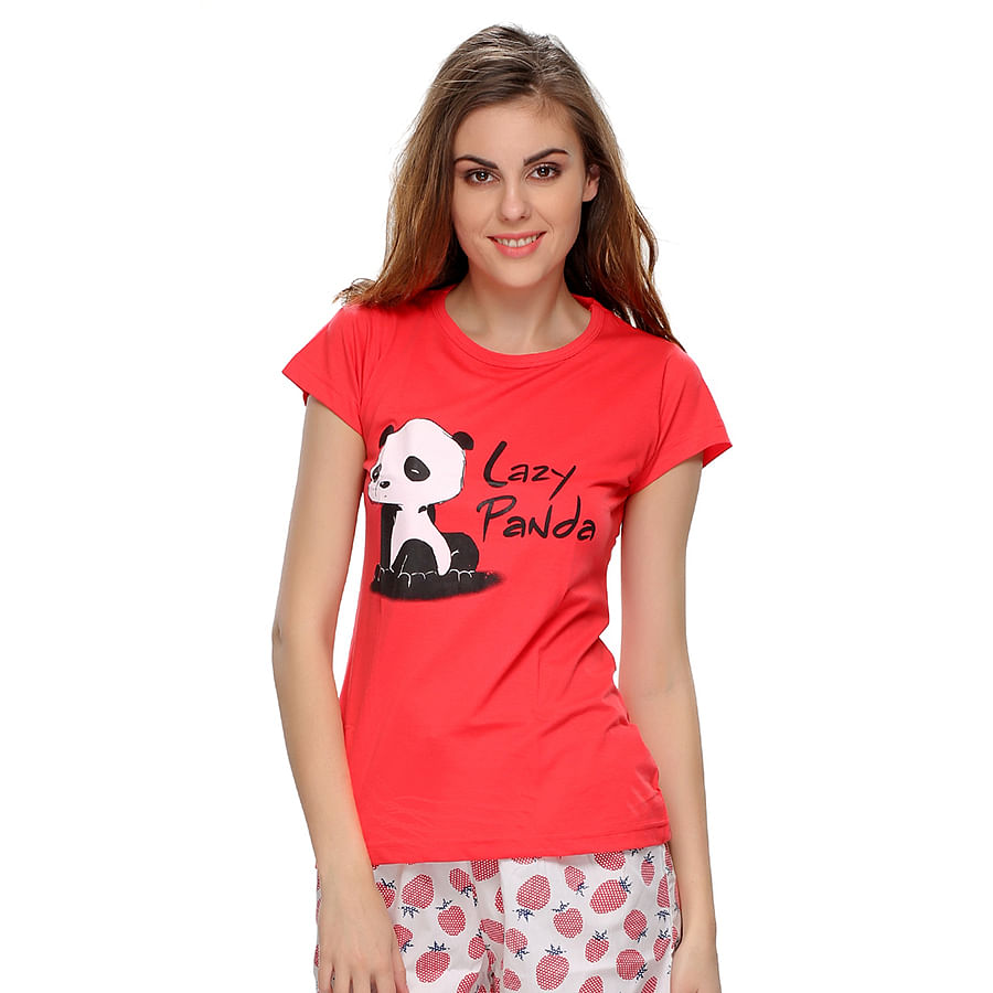 Buy T-Shirt in Red Online India, Best Prices, COD - Clovia - LT0010P04