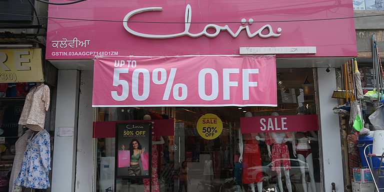 Clovia Store 2