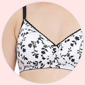 Buy Floral Printed Non-Wired Full Coverage Padded Bra with Detachable  Straps - Cotton Online India, Best Prices, COD - Clovia - BR0738P18