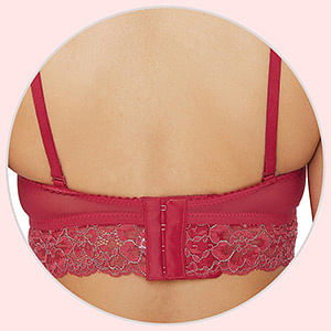 Buy Lace Padded Non-Wired Multiway Bridal Bra In Pink Online India, Best  Prices, COD - Clovia - BR1920P14